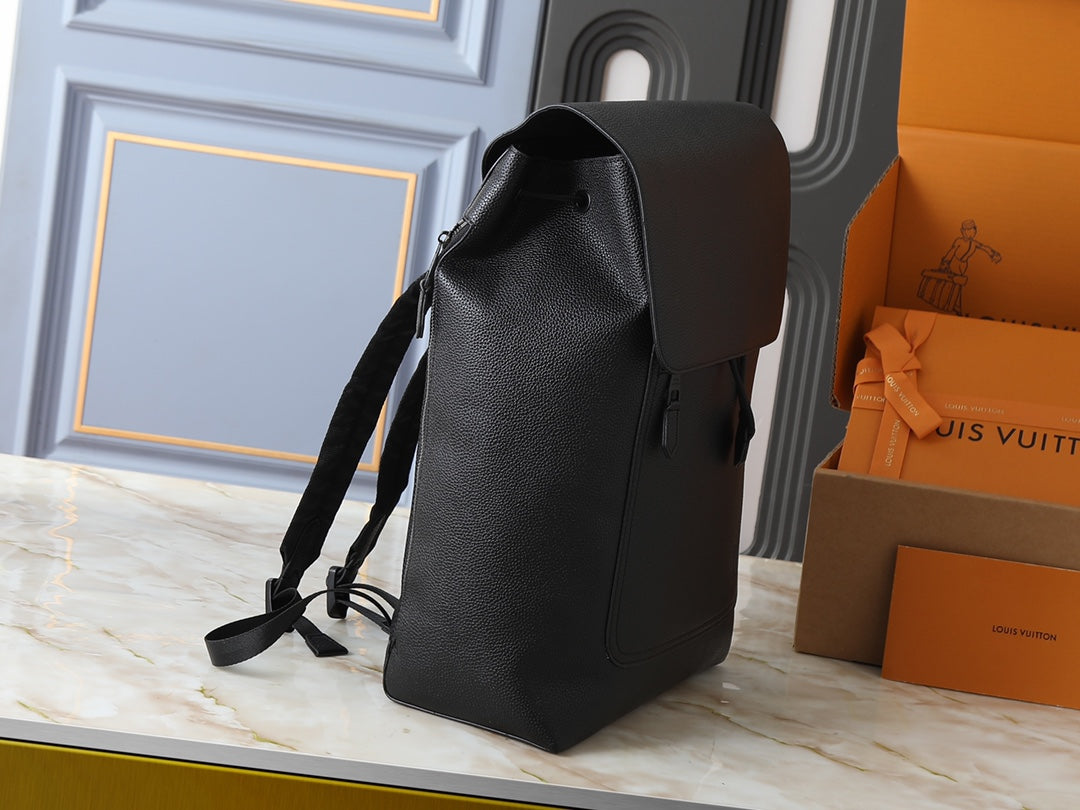 146PE42B Popular leather bag
