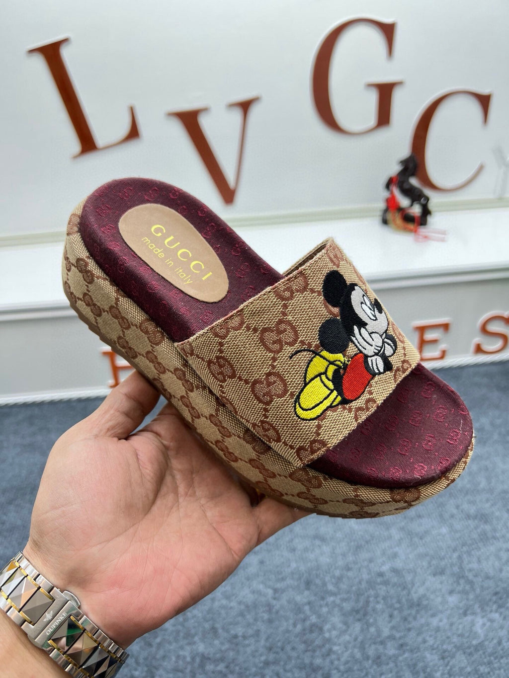 54B122Z Popular slippers  Sole thickness 5.5cm