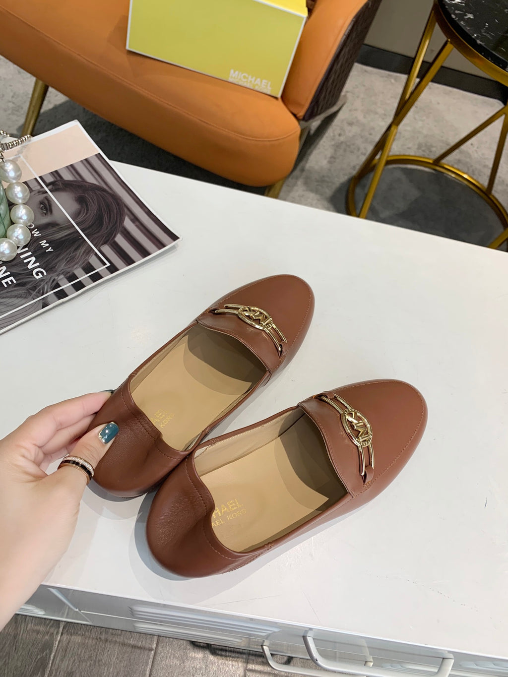 2105QA185Z Popular high-quality leather shoes