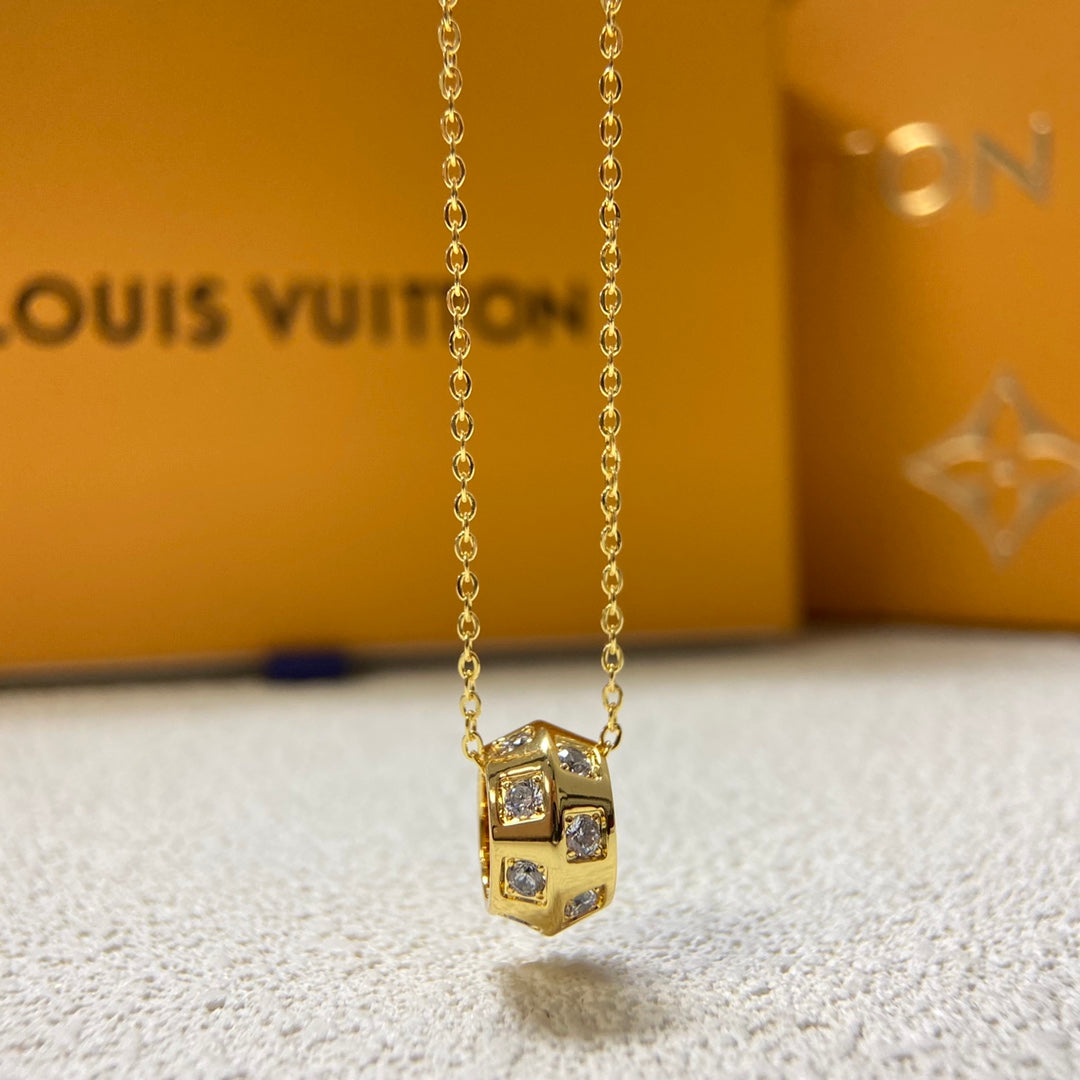 55QE332X Popular Necklaces