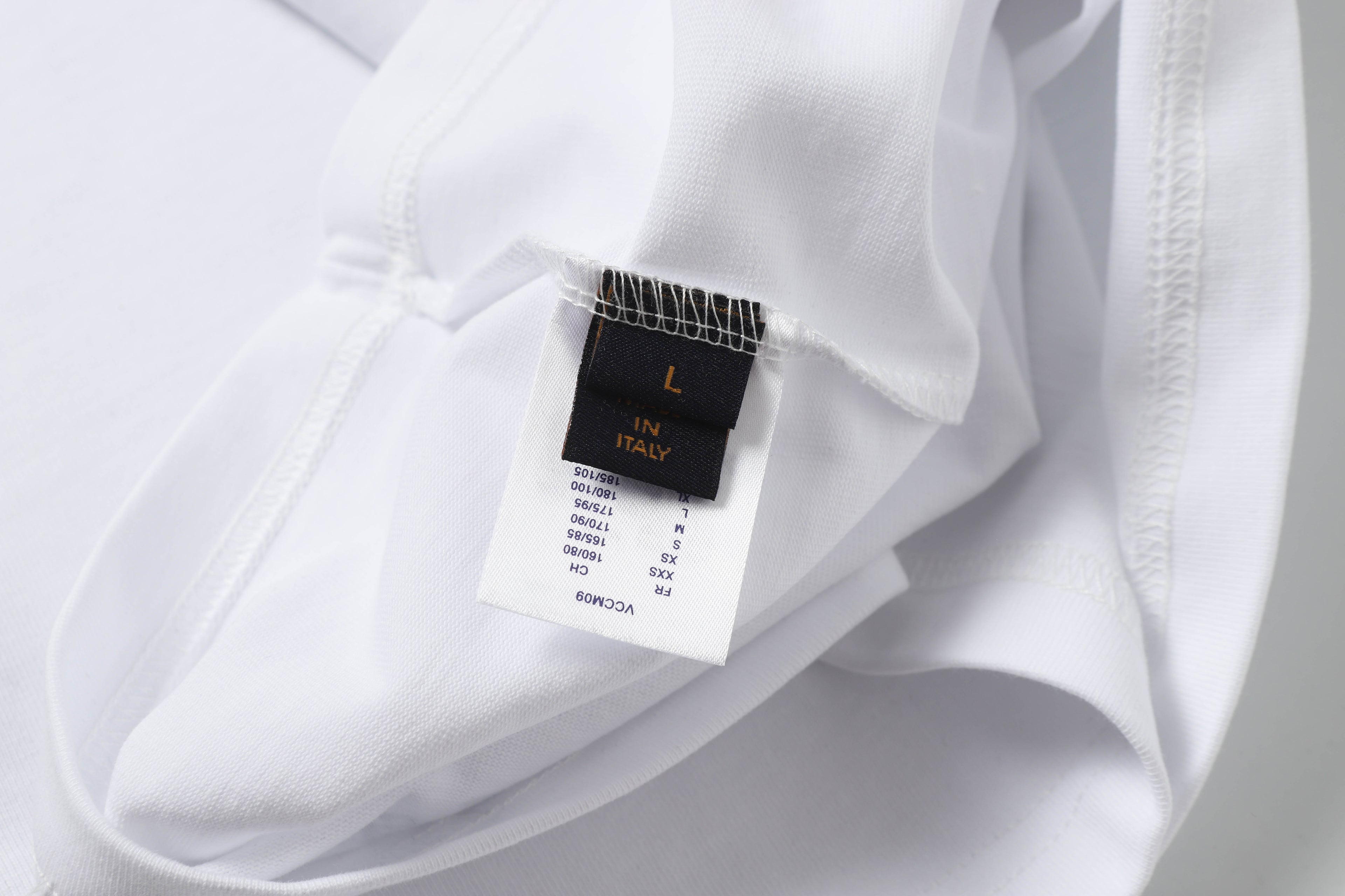 145RE151U Popular T-shirt
