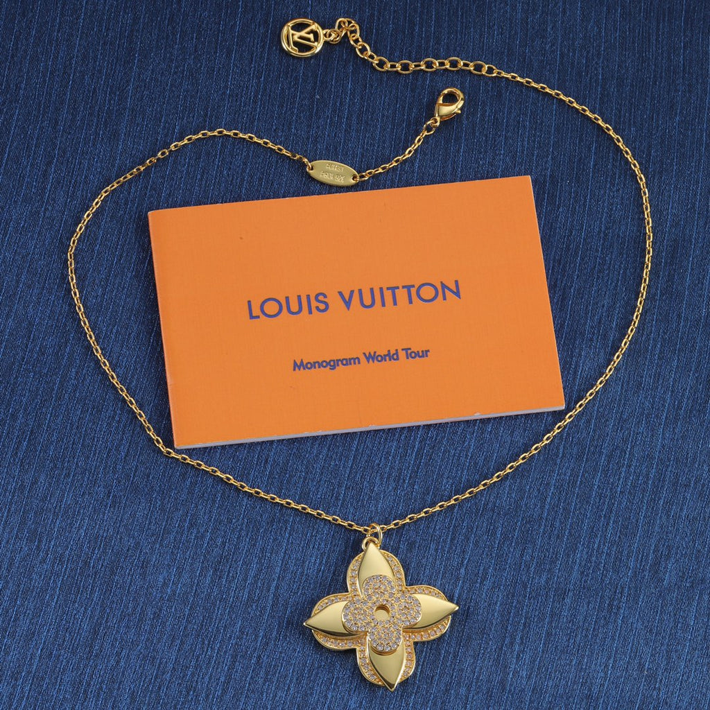 55QE333X Popular Necklaces