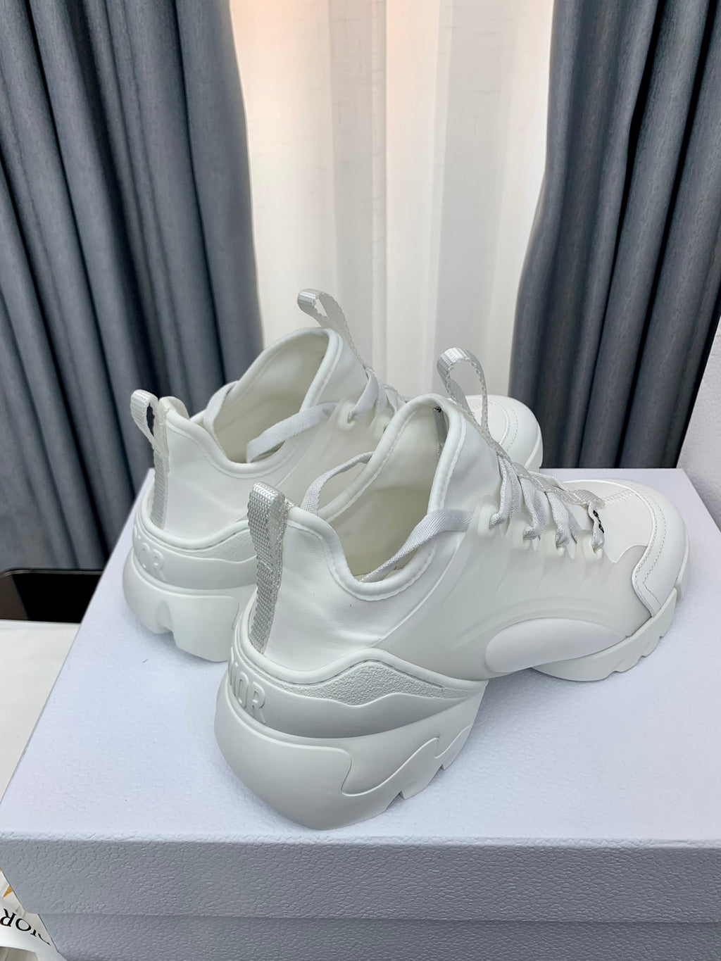 1JD26Z Popular shoes