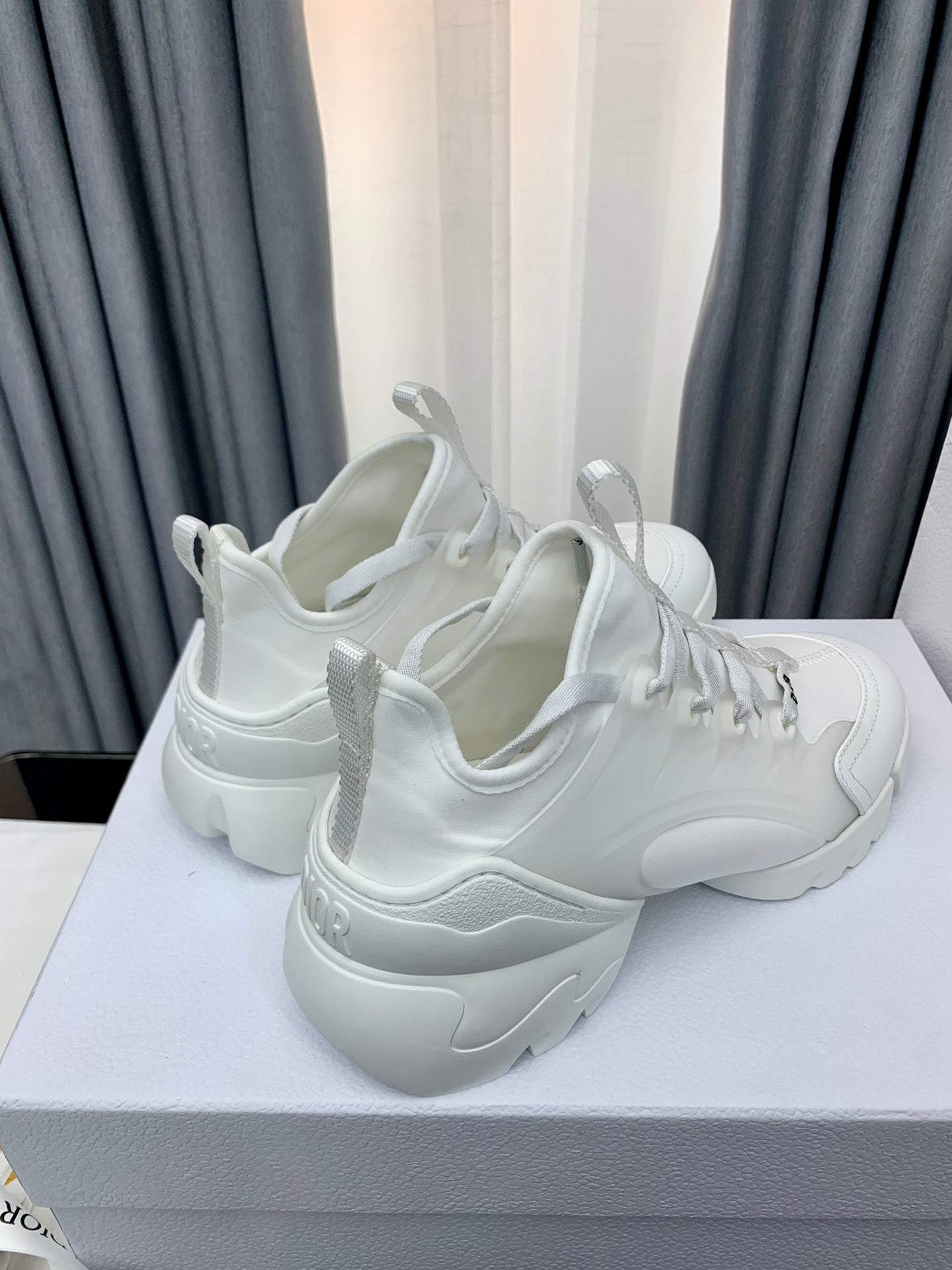 1JD26Z Popular shoes