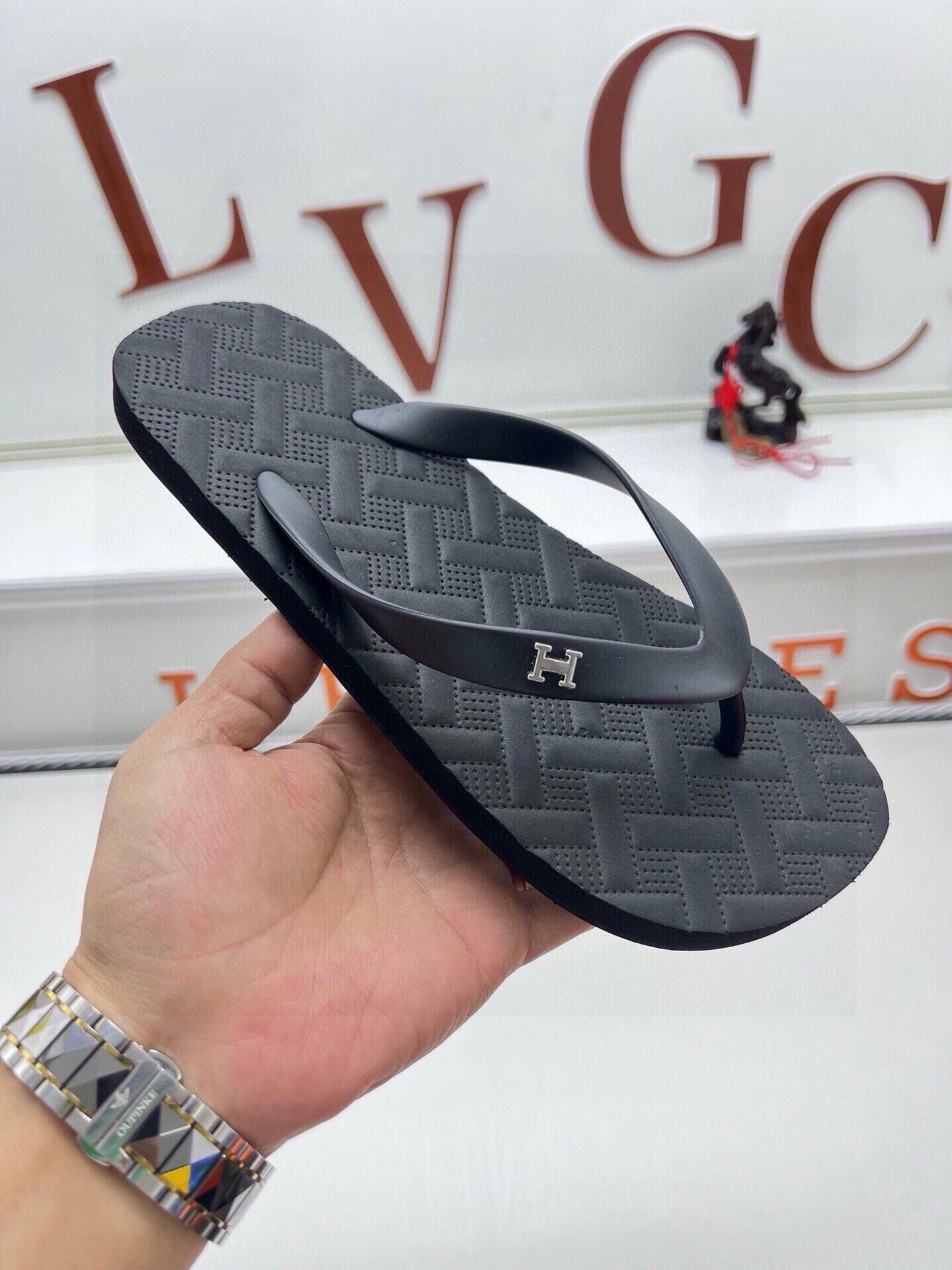 535ZH296Z Popular Slippers
