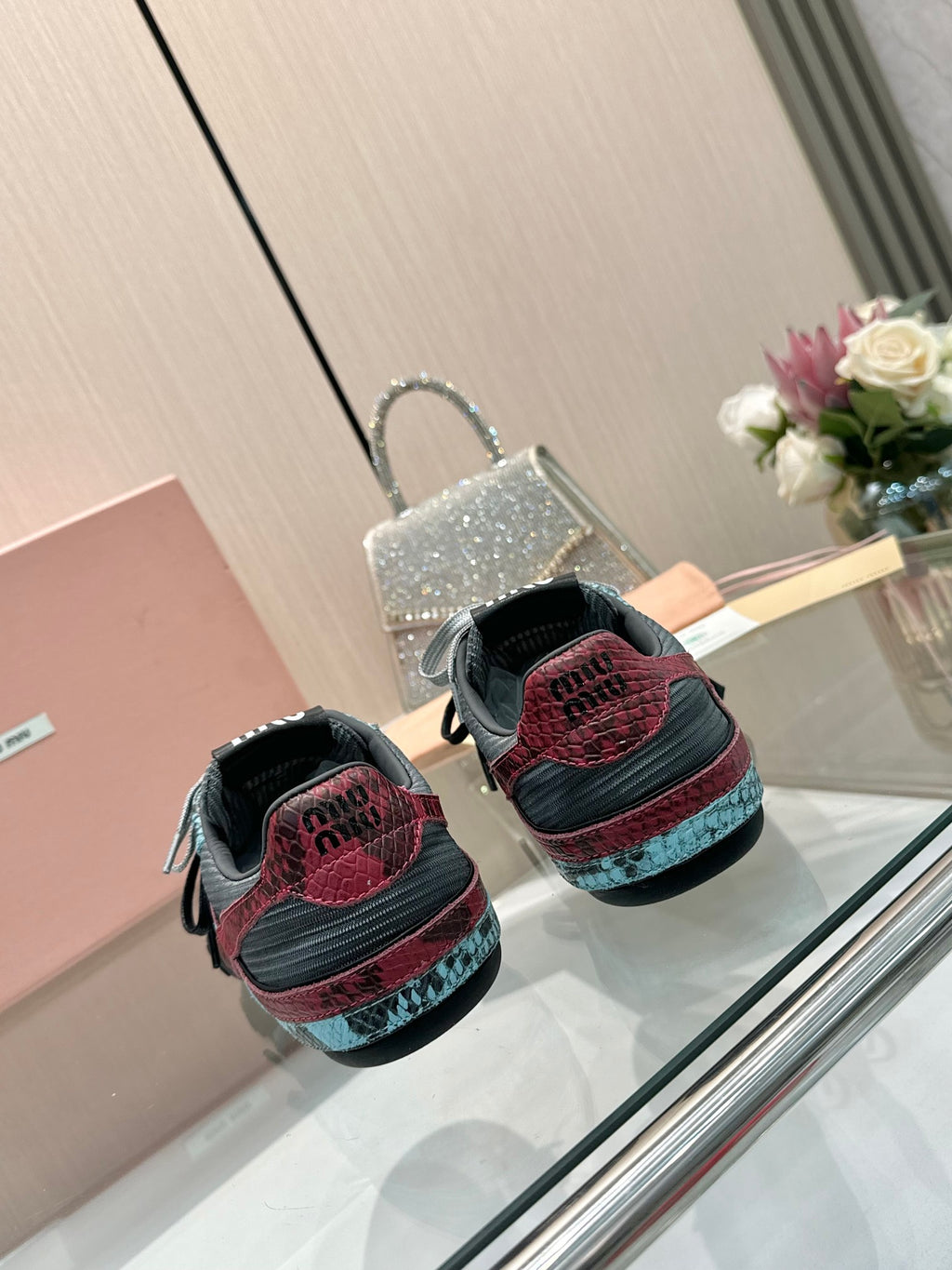 2105QA246Z Popular high-quality Shoes
