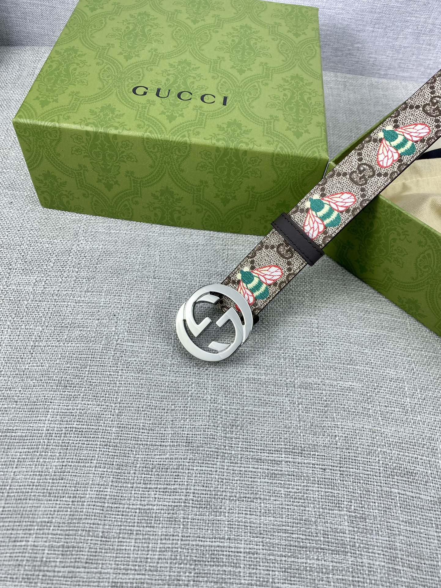 P1Q115B51 Popular High quality belt With full package