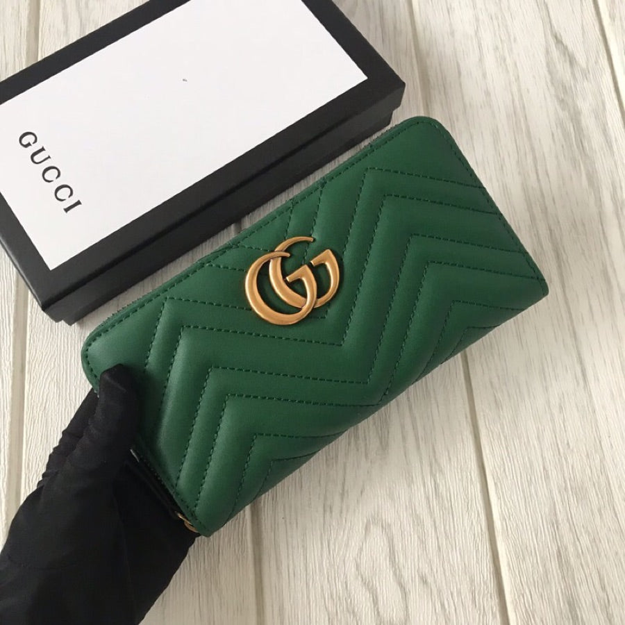 1XB81B Popular leather wallets