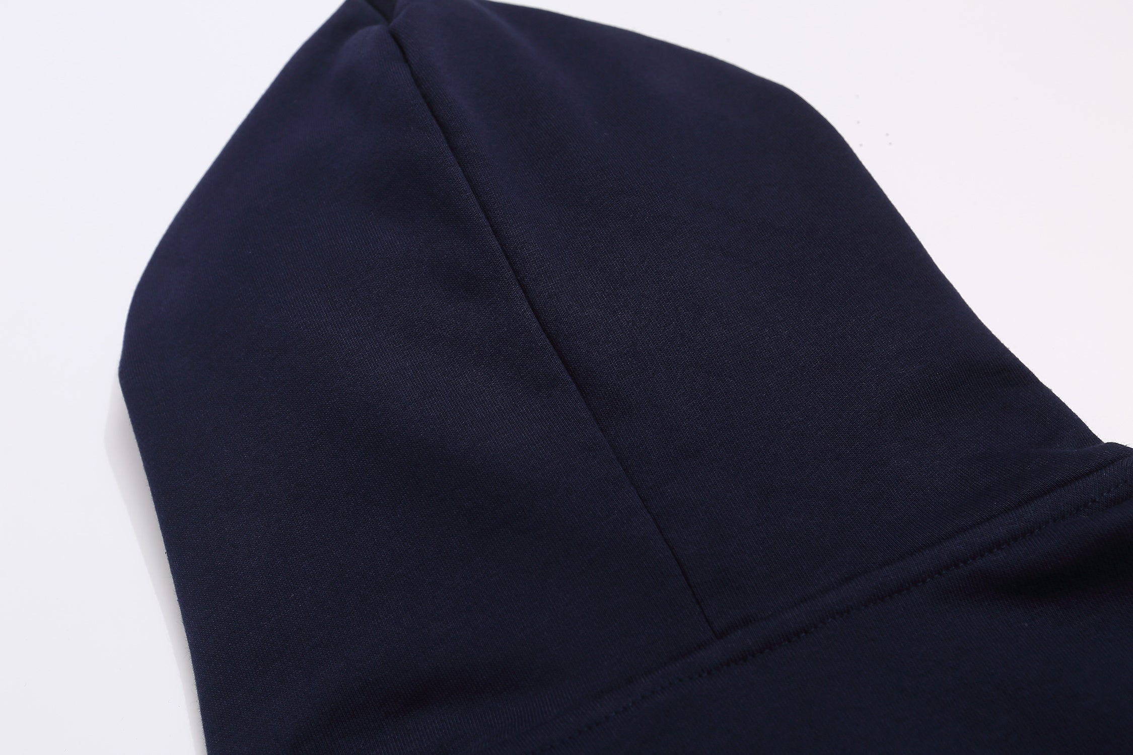 95ZE289U Popular Sweaters