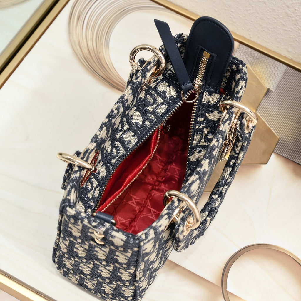1XD439B Popular   embroidery bag