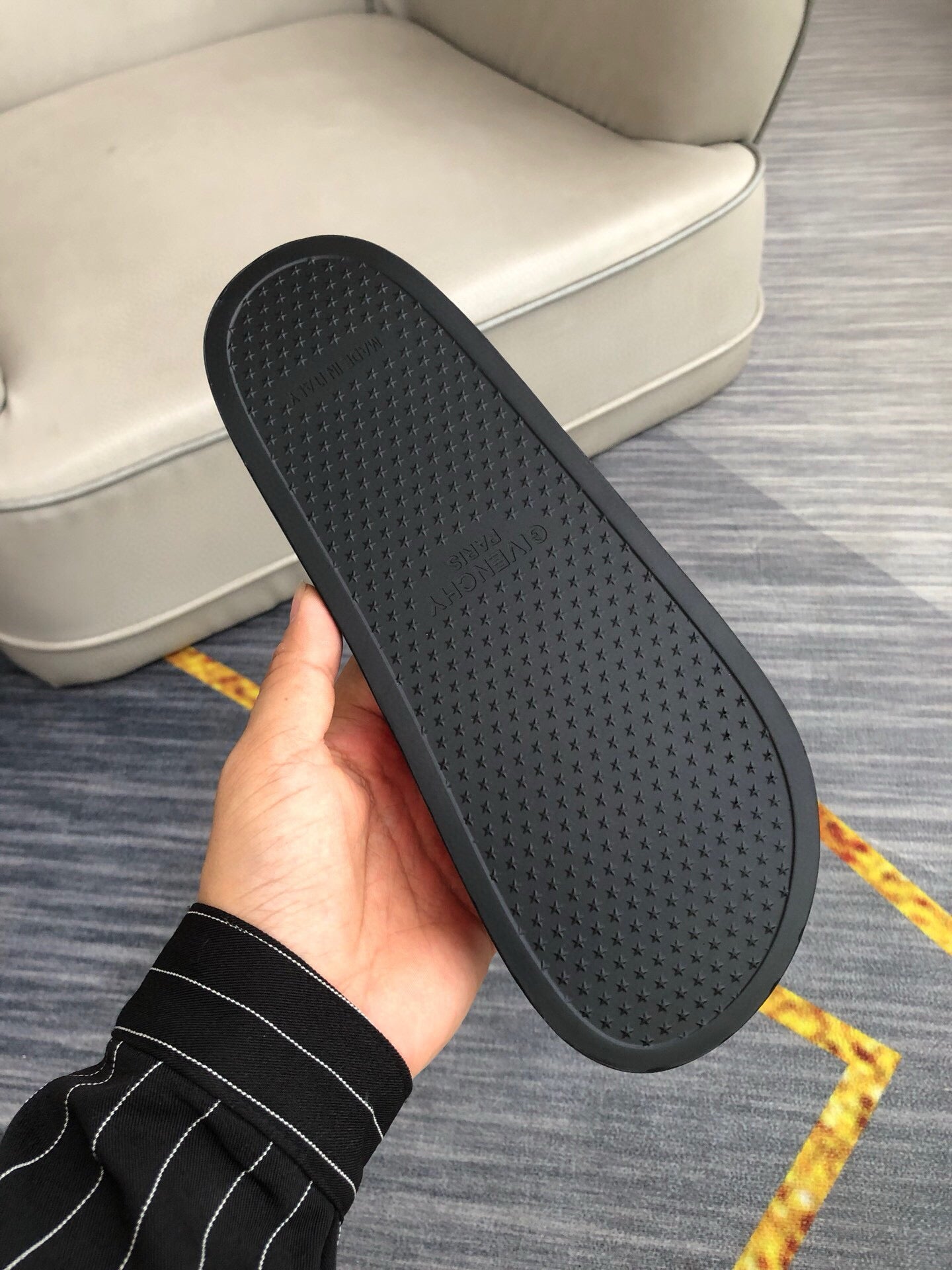 535ZGV265Z Popular Slippers