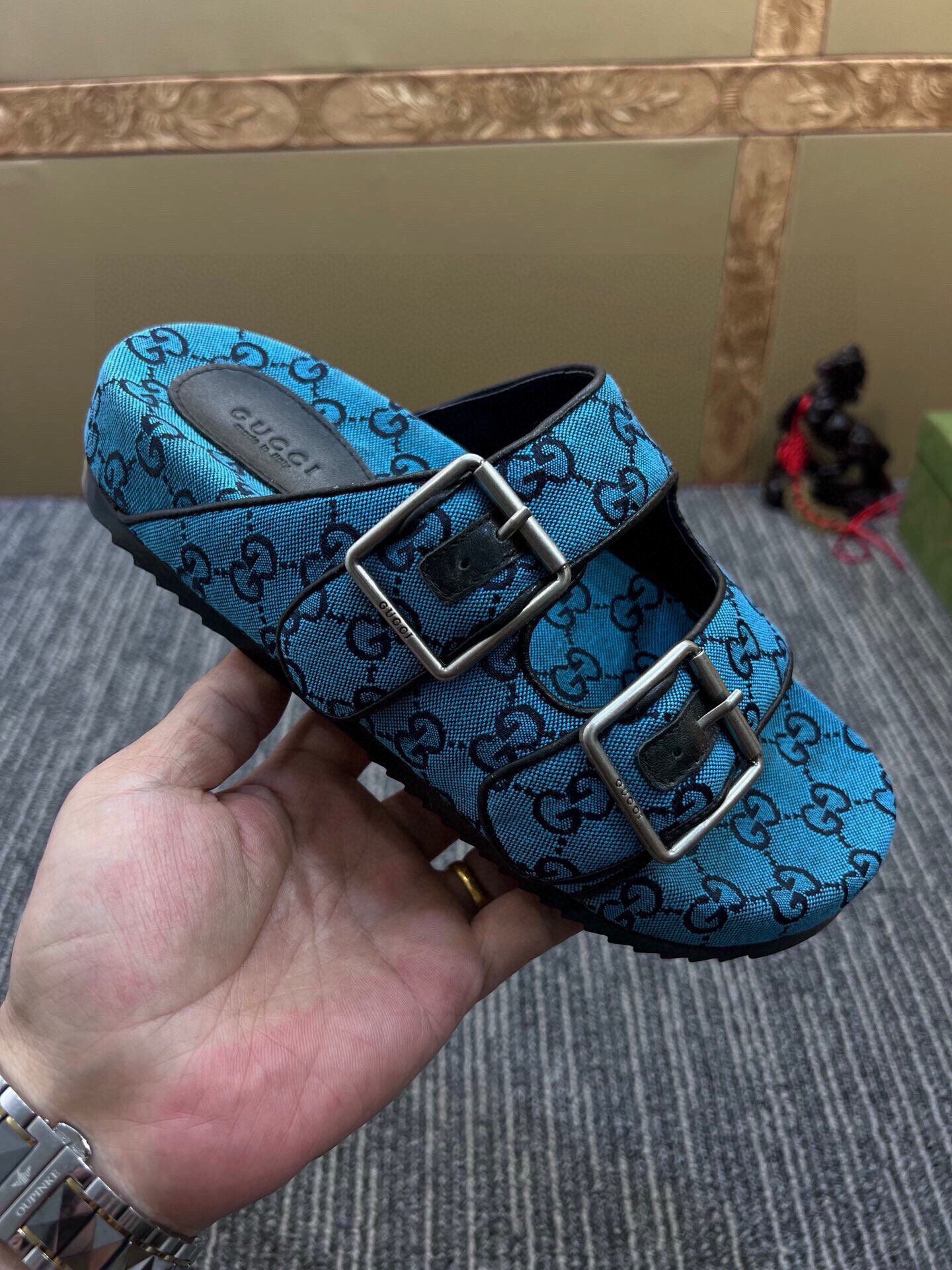 5QB17Z Popular shoes