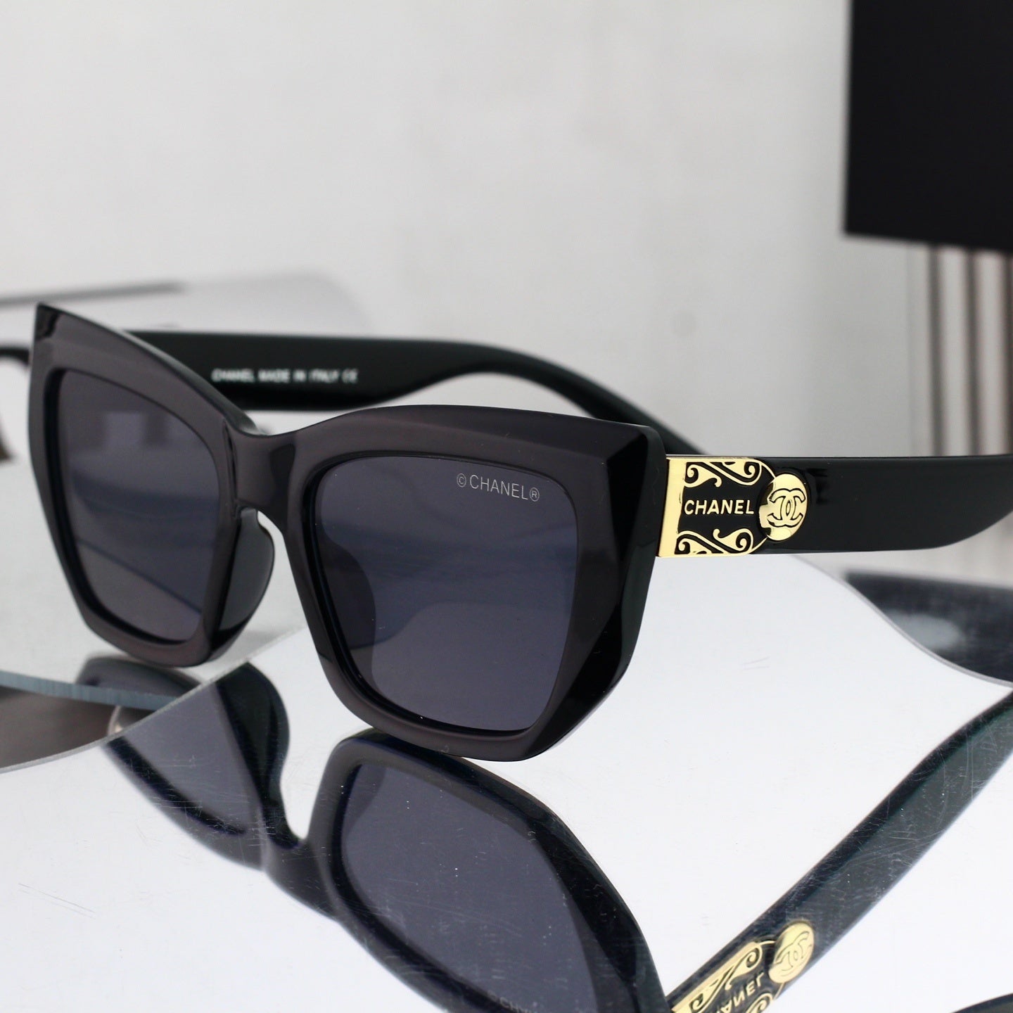 156PC38T Popular Sunglasses