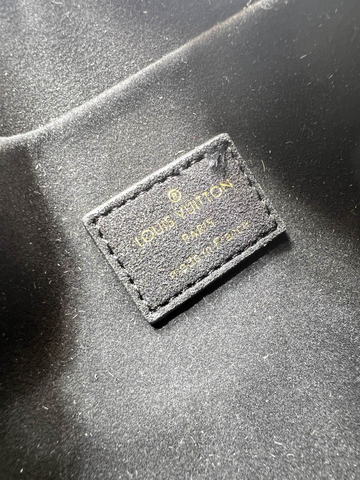 15RE157B Popular bag