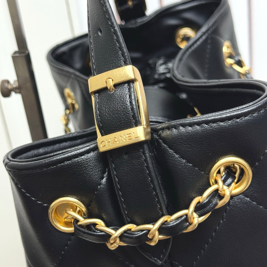 146PC20B Popular leather bag
