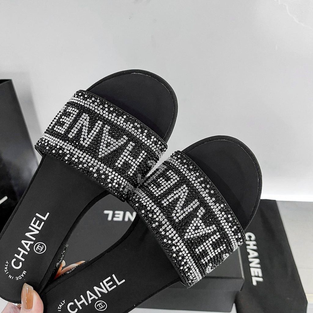 14C57Z Popular sandals