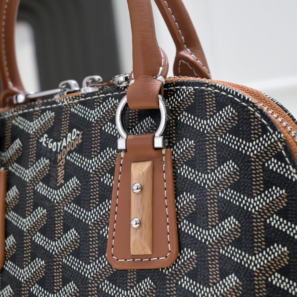 1WA106B  Popular bag