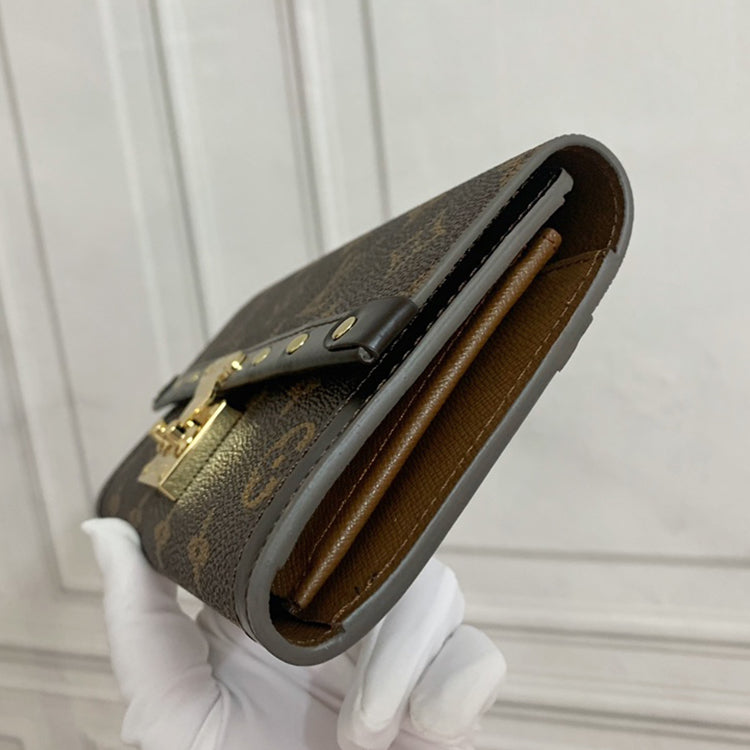 AE10B Popular leather wallets