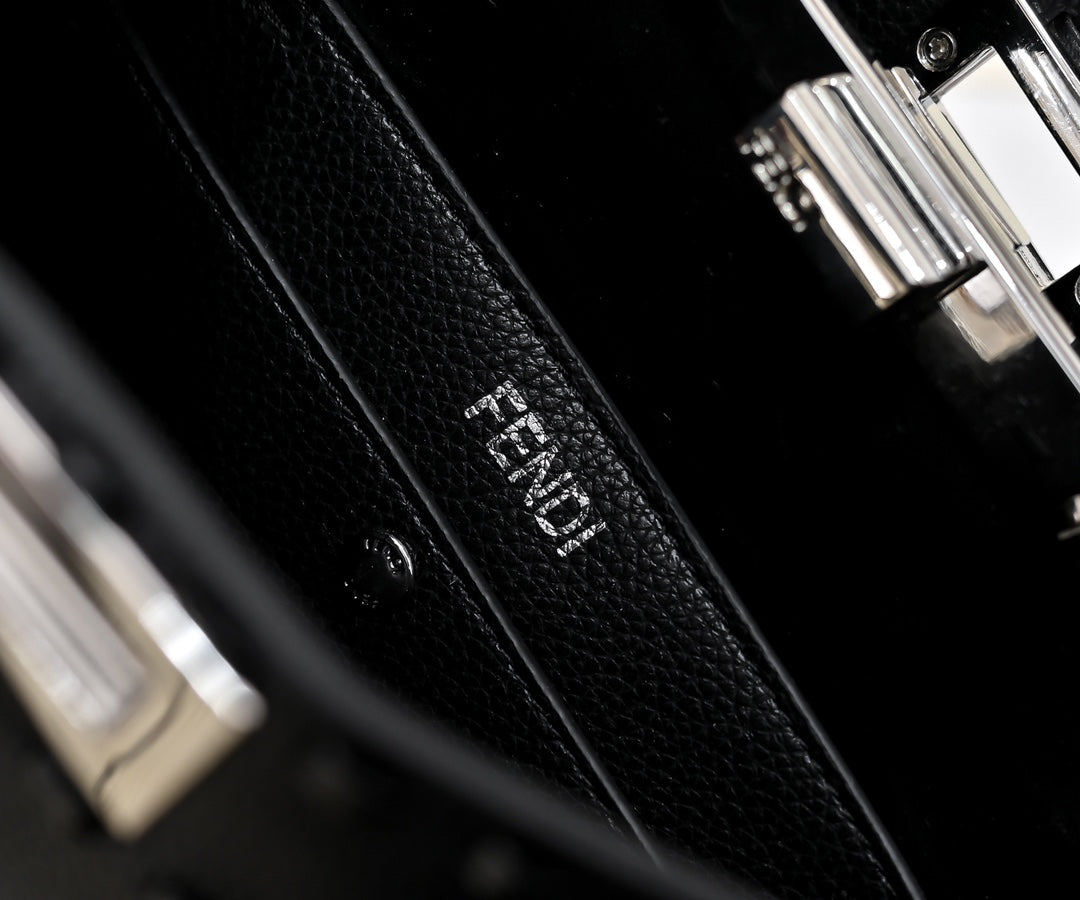 15RF136B Popular leather bag