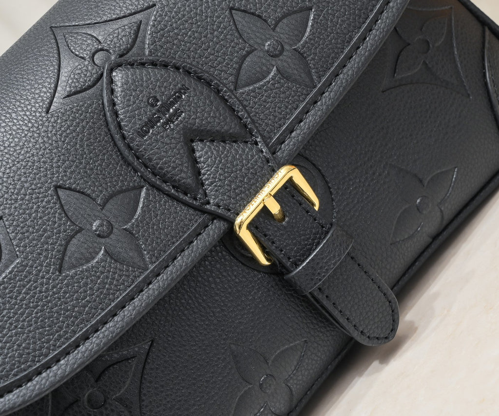 136PE40B Popular leather bag