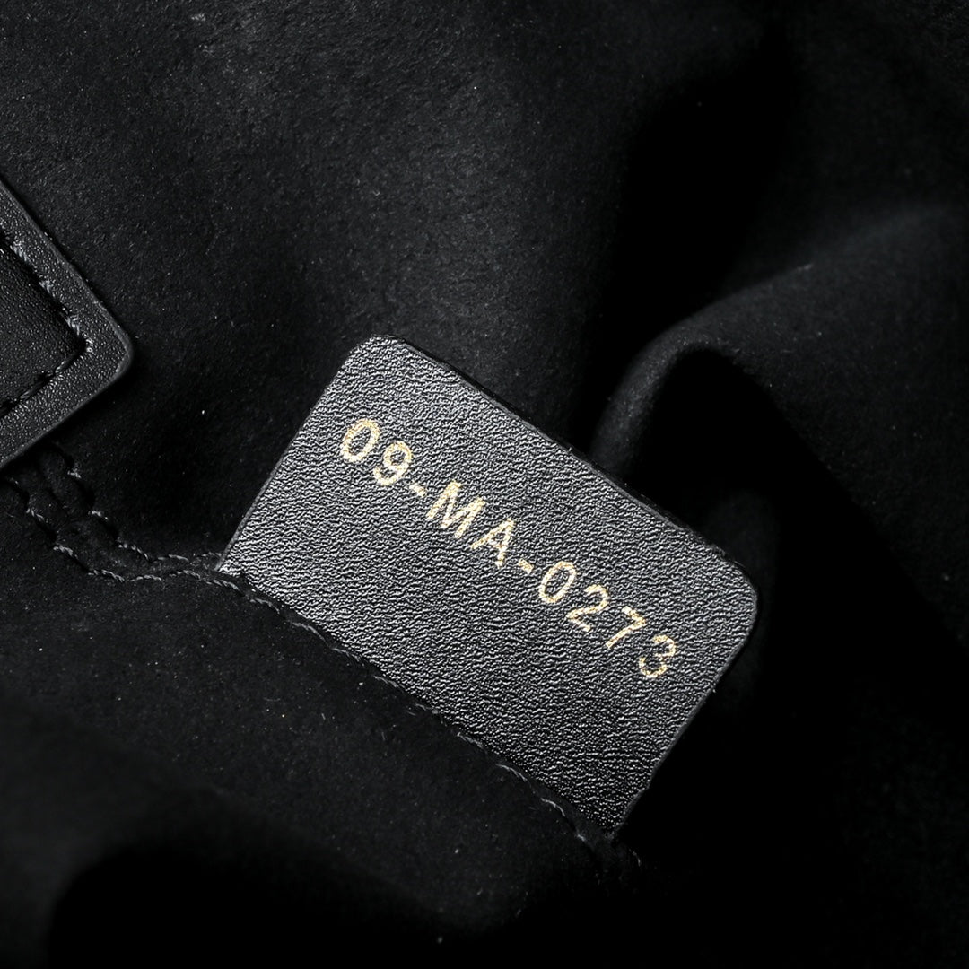 166ND1B Popular leather bag