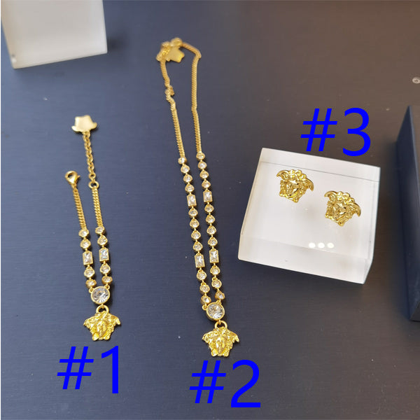 15QV42X Popular Necklace. Bracelets. earring