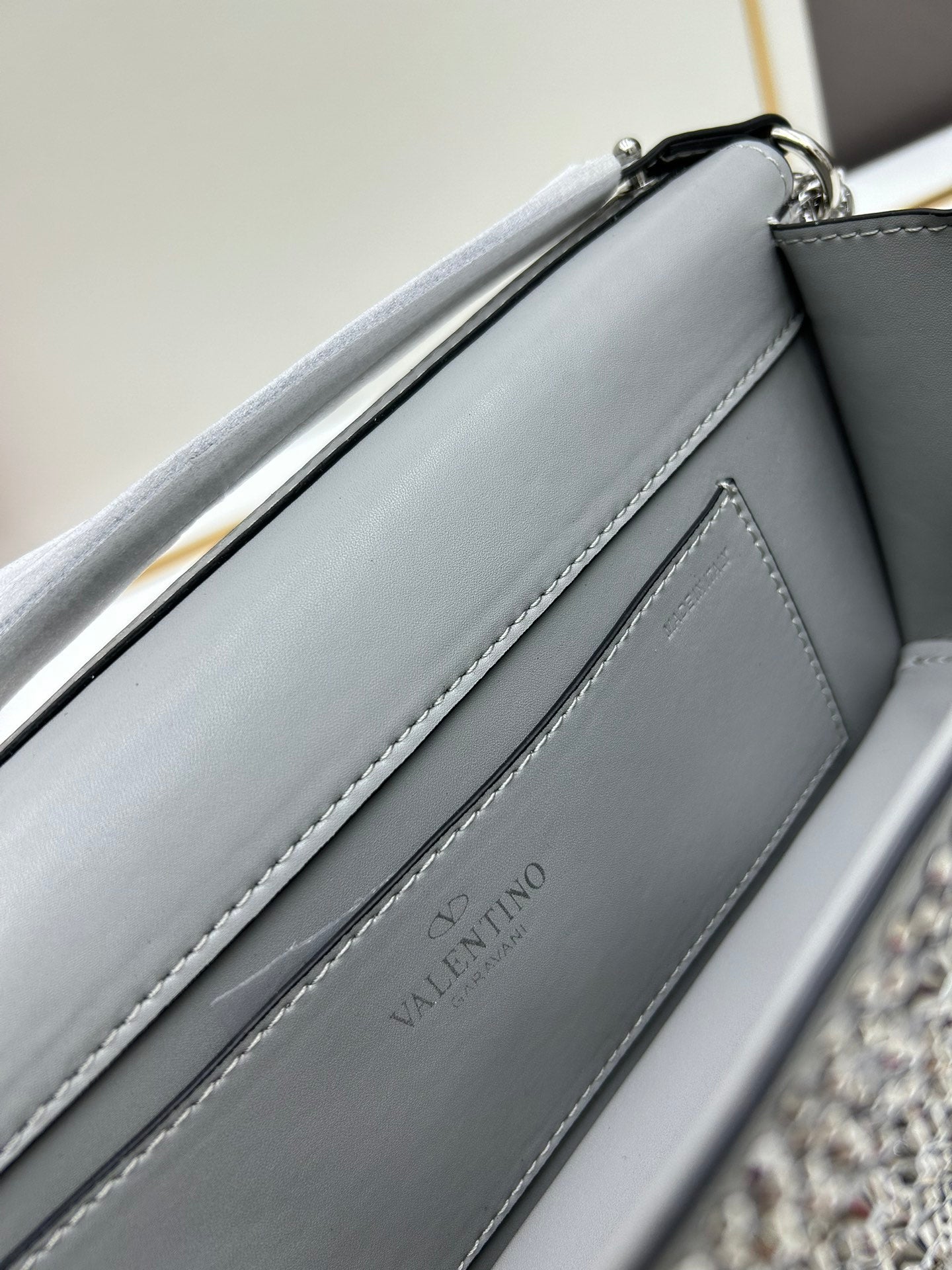 1WVL119B Popular bag