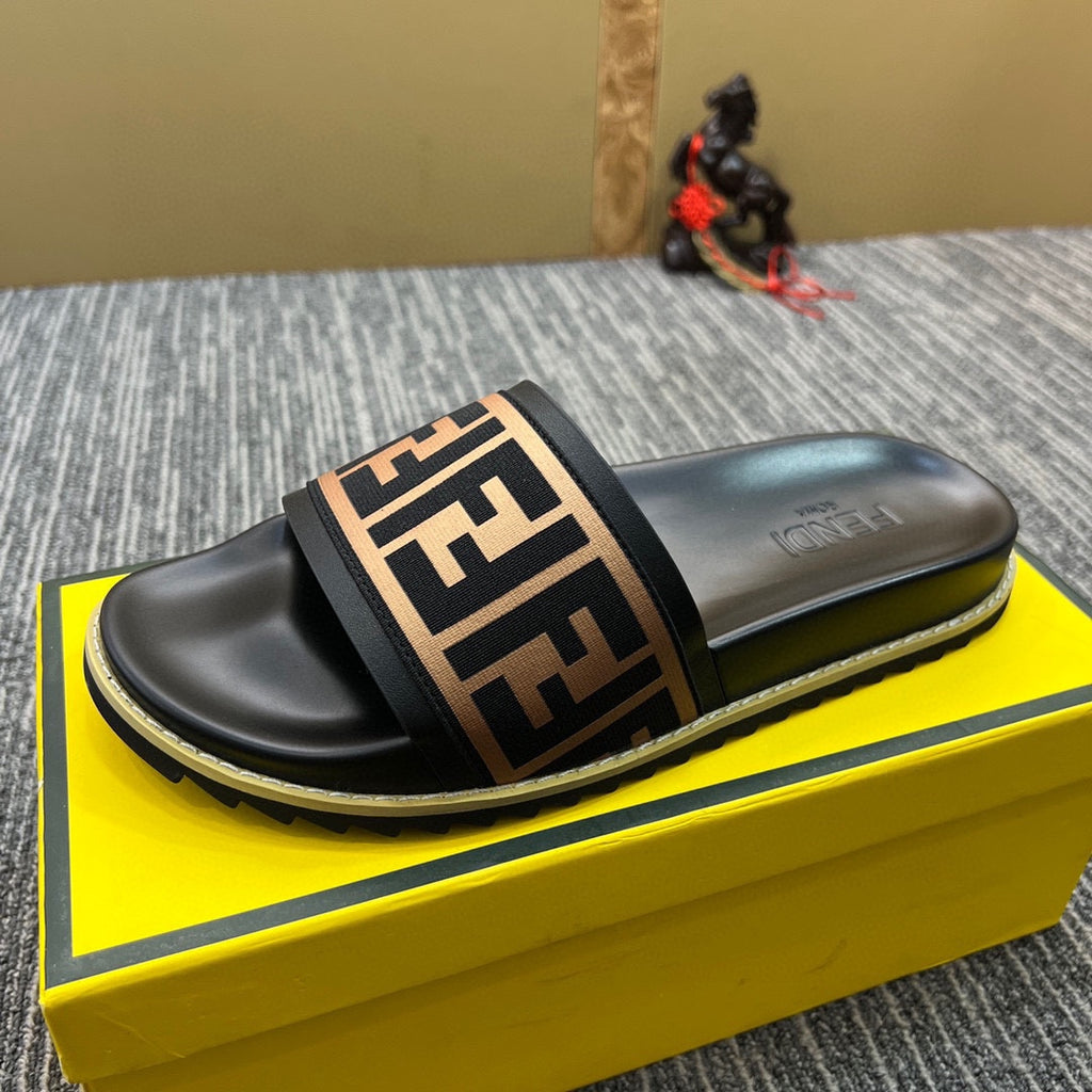 5YF111Z Popular Slippers
