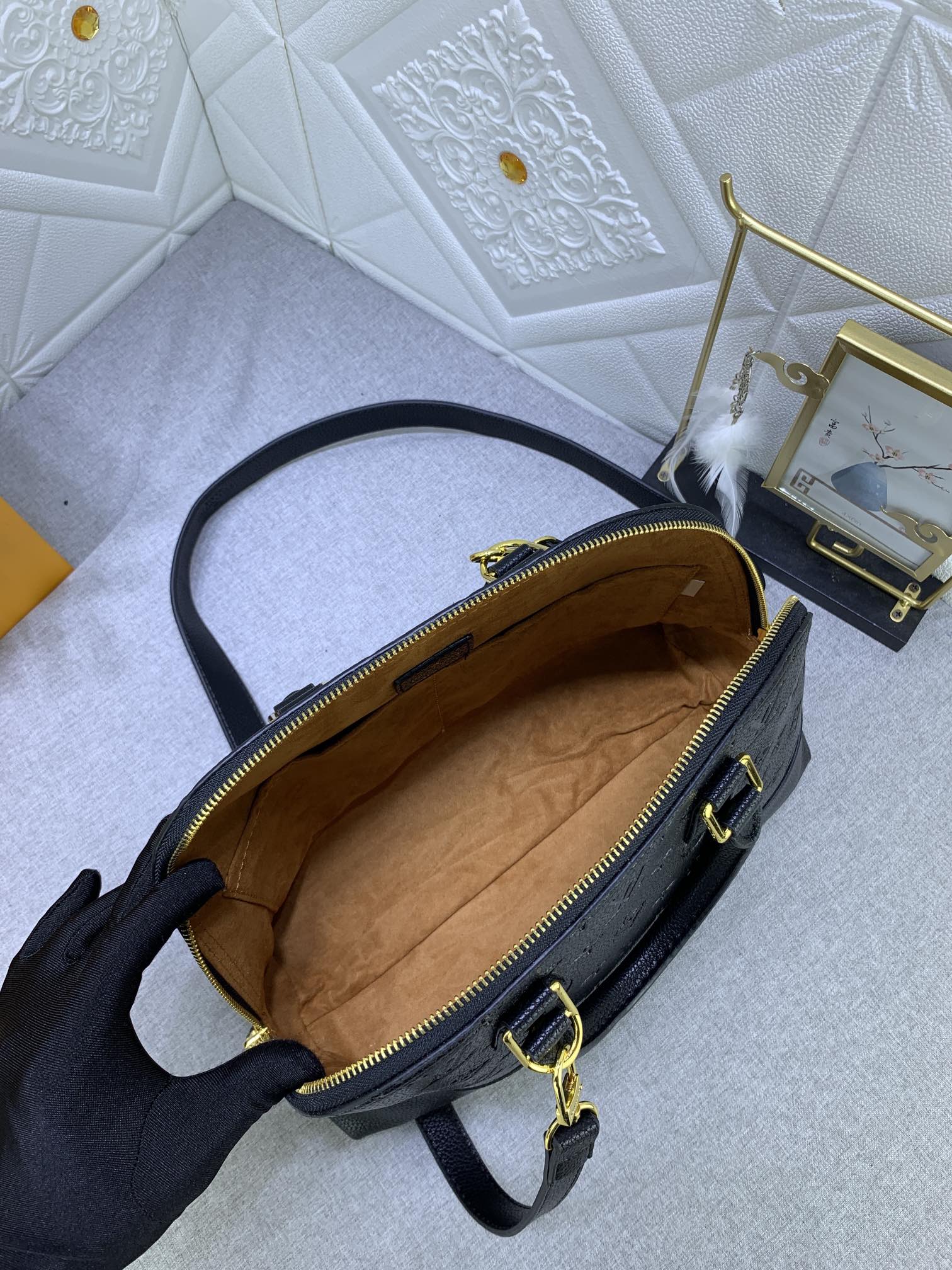 2XE319B Popular  leather bag 