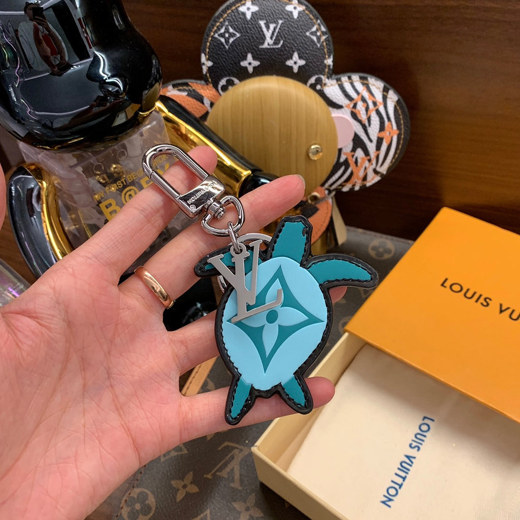 35QE13A Popular bag 's charms accessories