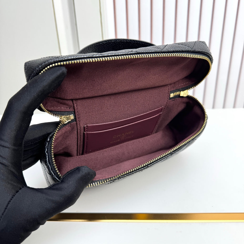 B1X66C19  Popular leather bag