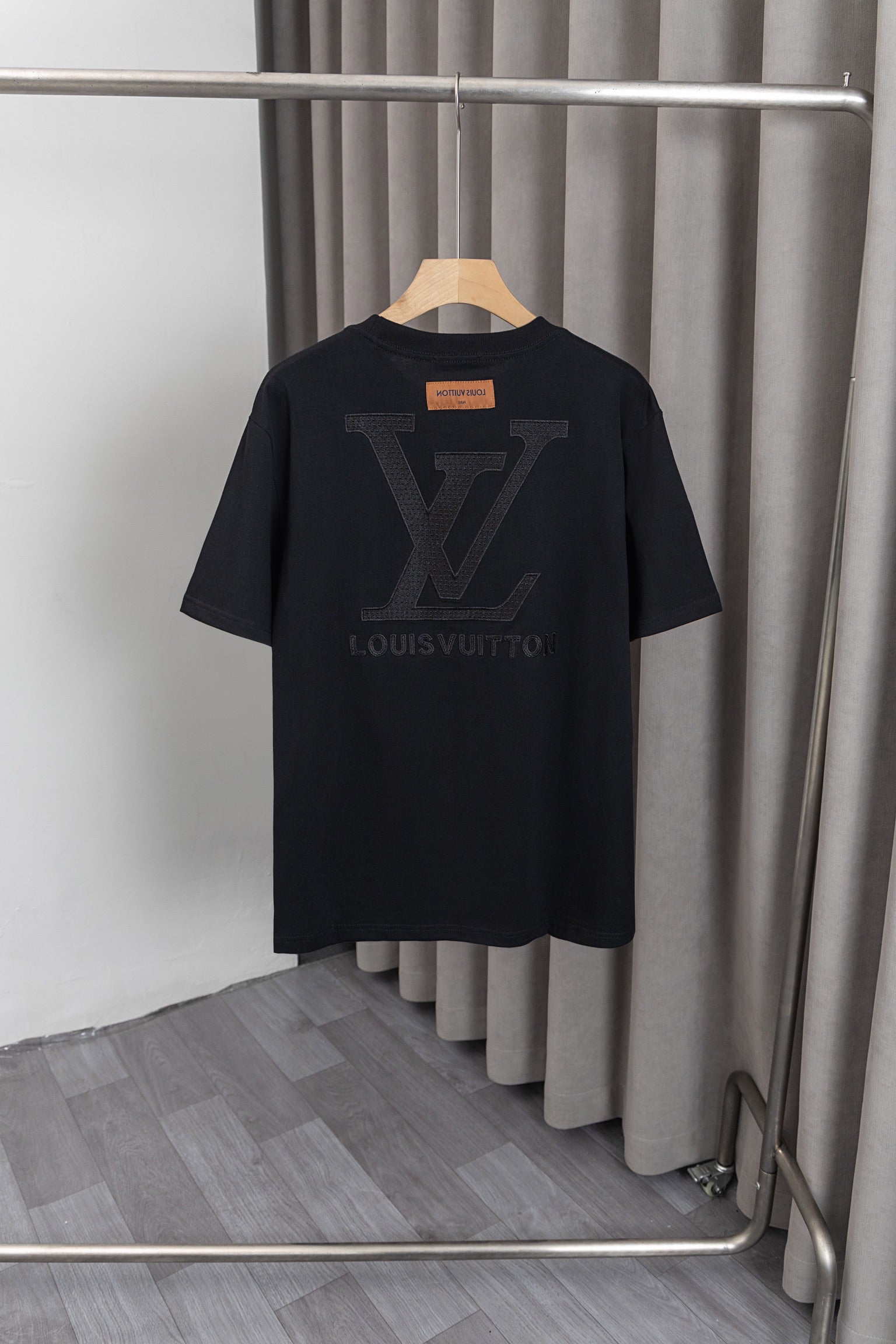 125WE3U  Popular T-shirts