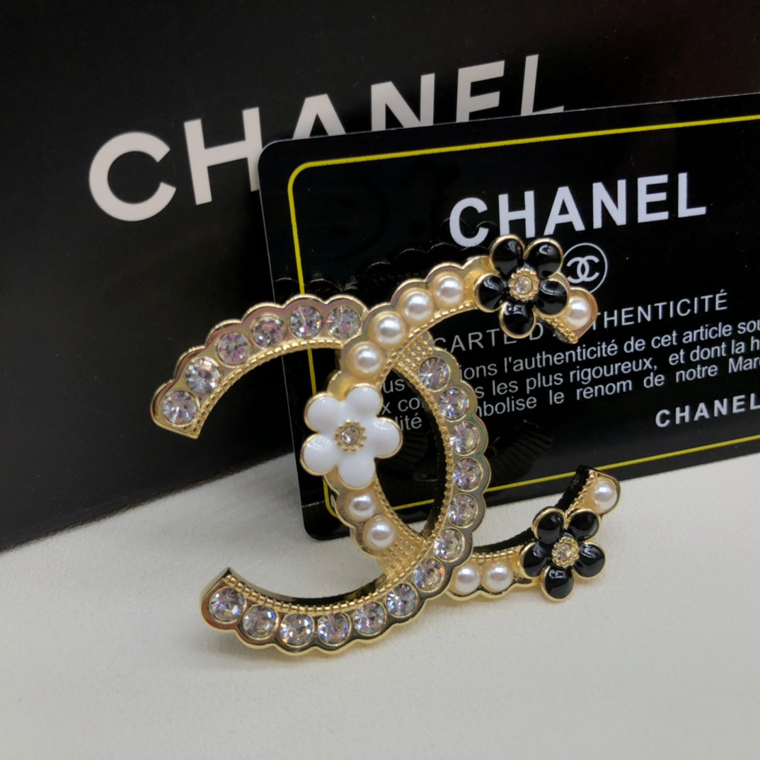 14C874X   Popular Brooch