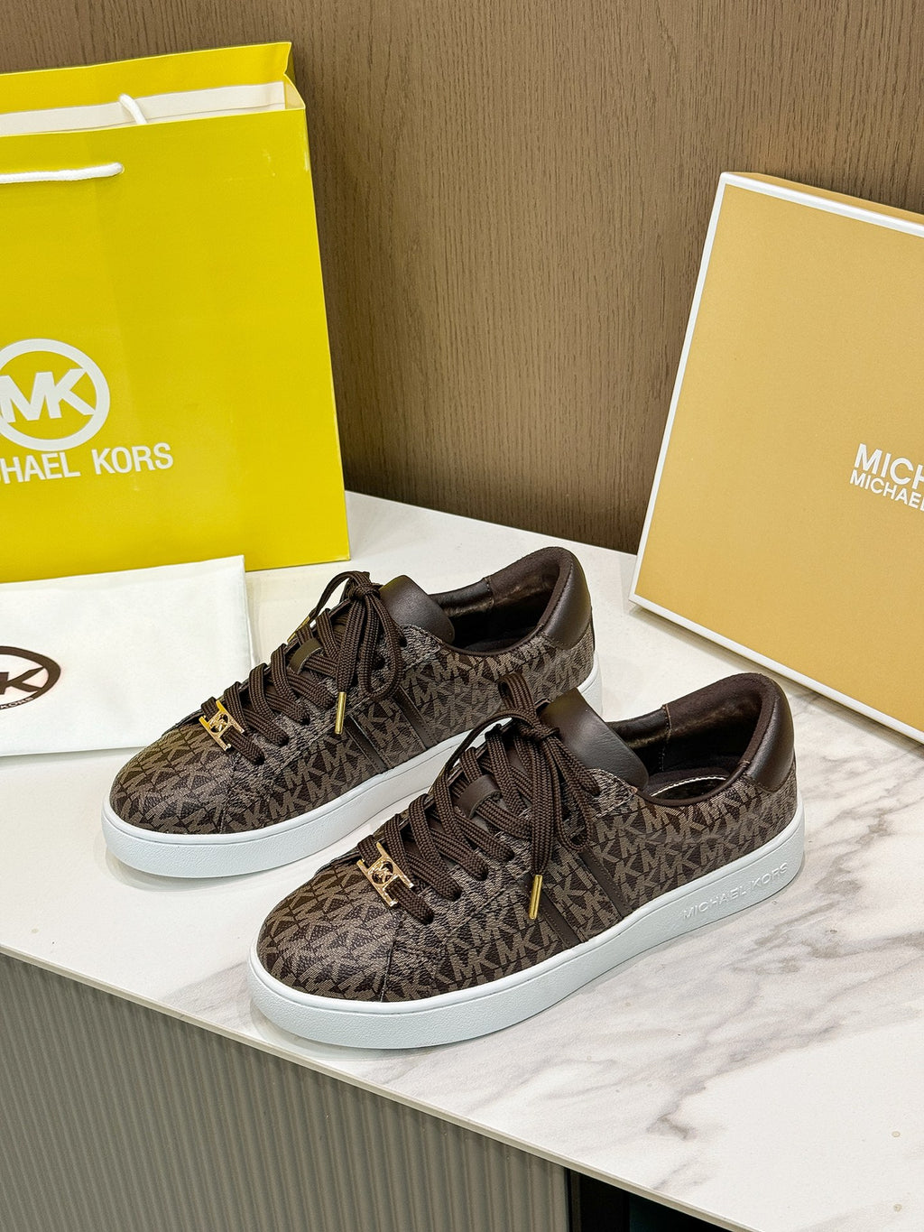 285ZA48Z Popular high-quality shoes
