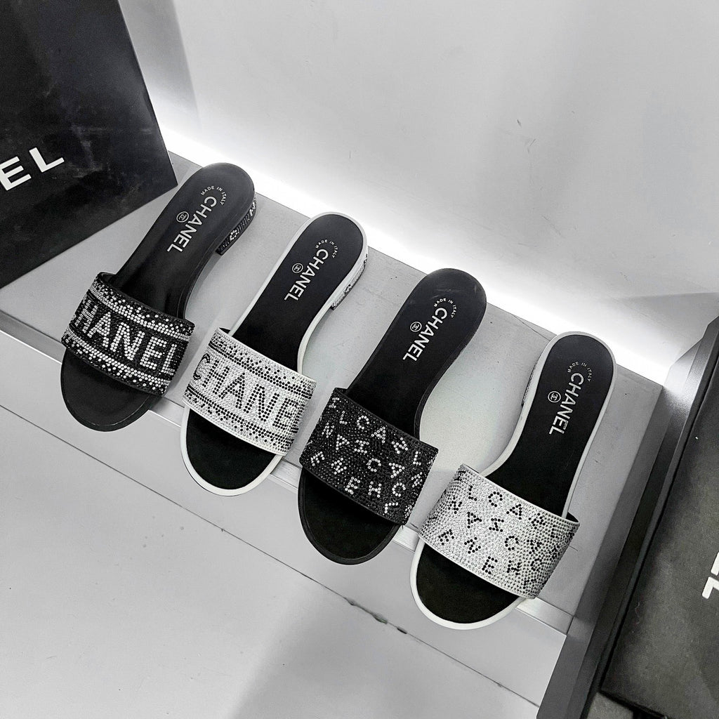 14C57Z Popular sandals