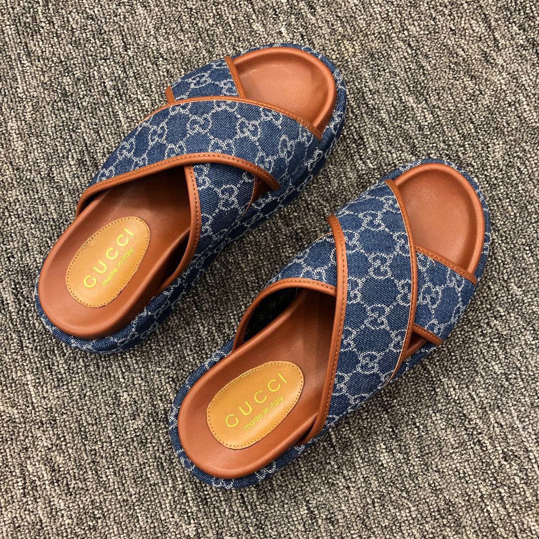 5YB69Z Popular Slippers