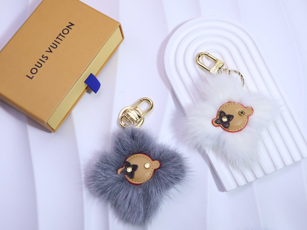 35QE26A Popular bag 's charms accessories