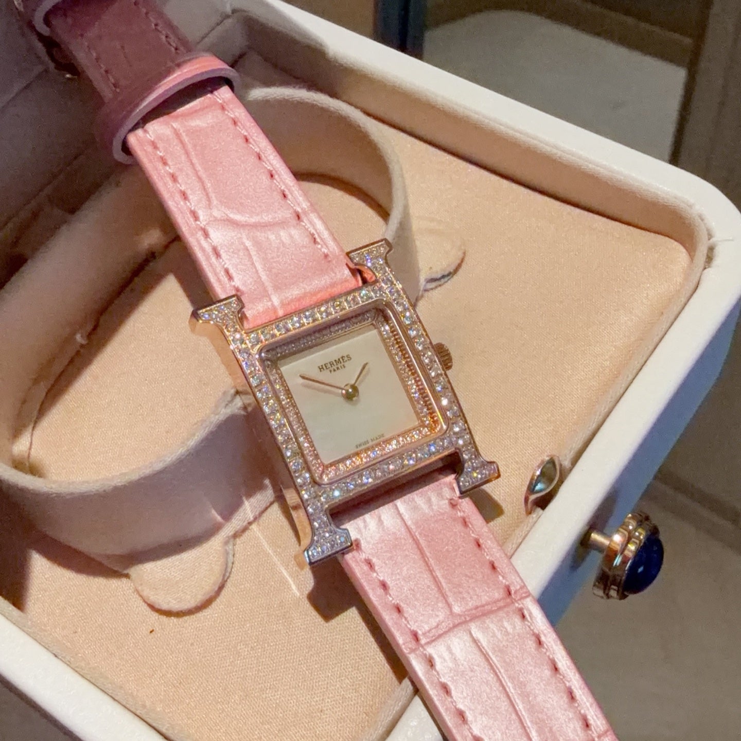 136RH68L Popular Watches