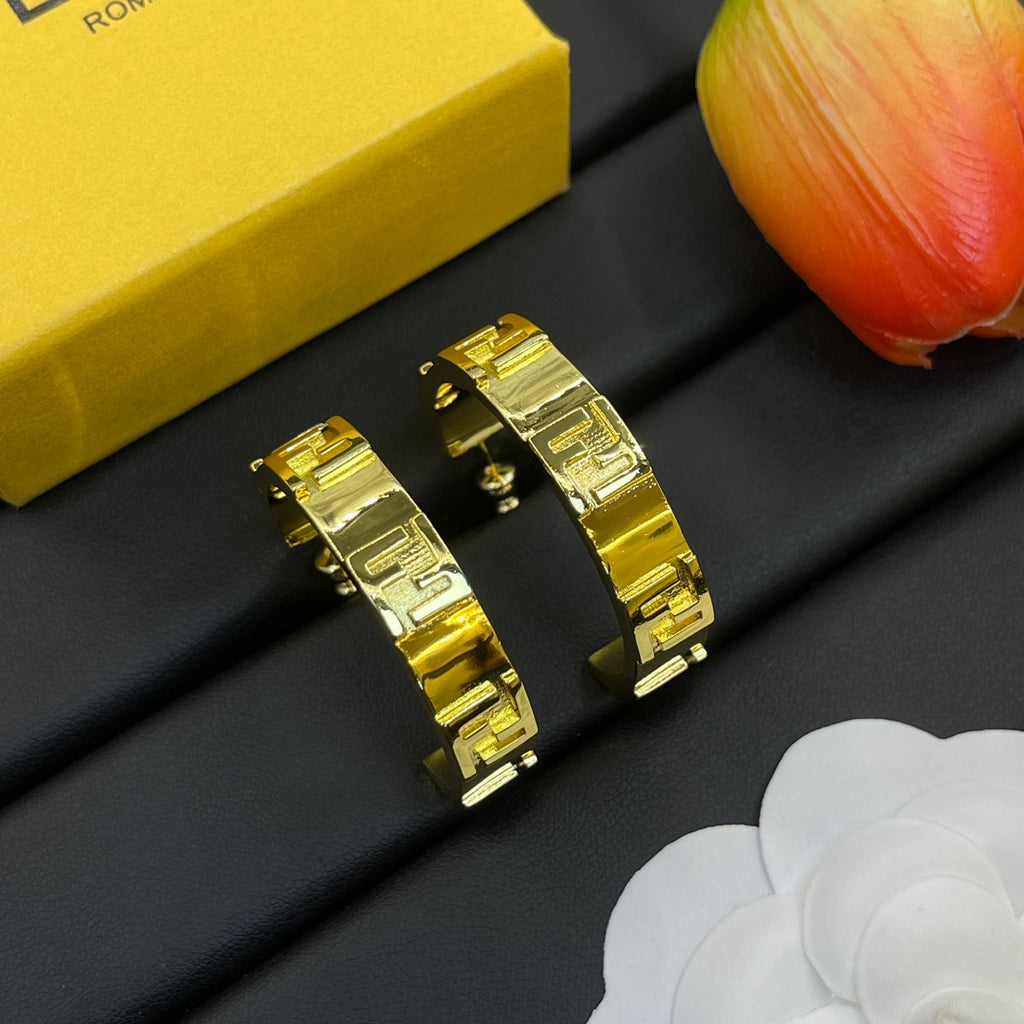 14F645E Popular Earrings