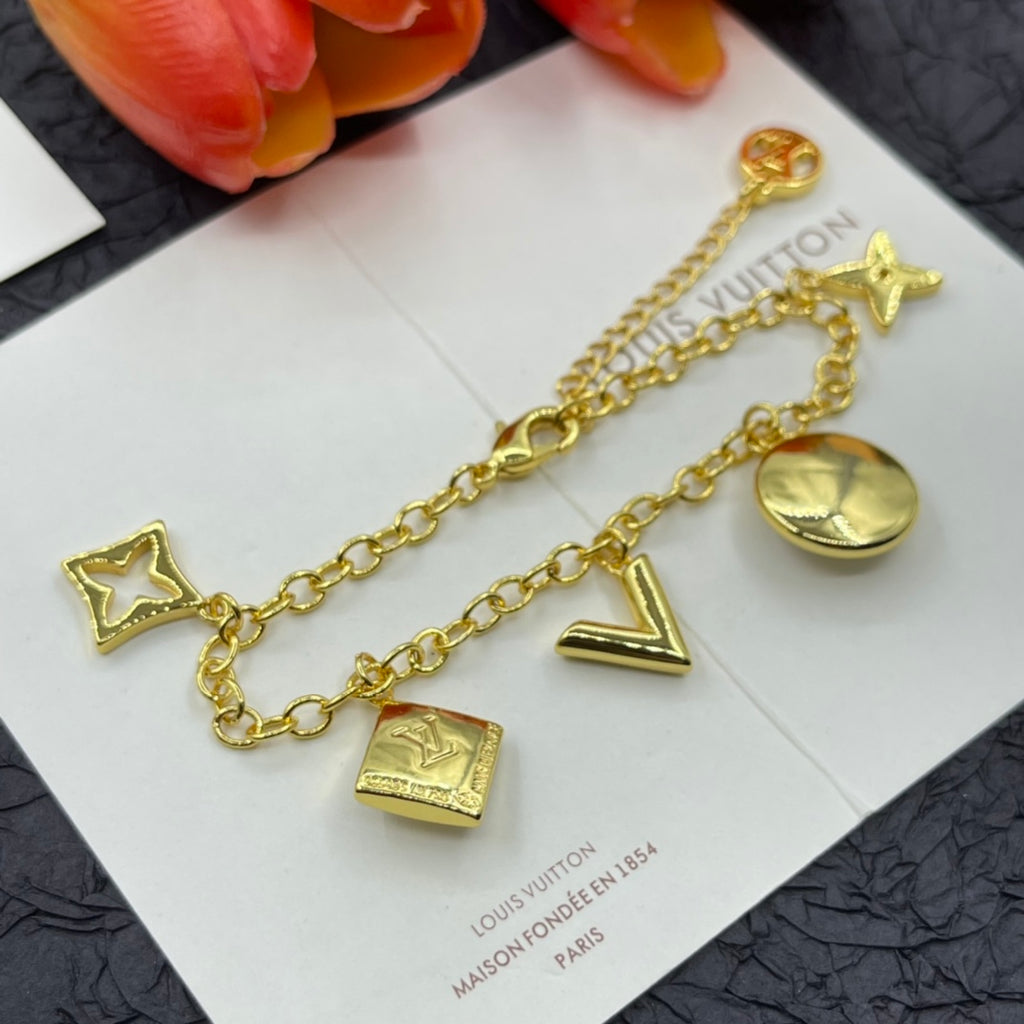 14E965K  Popular Bracelets