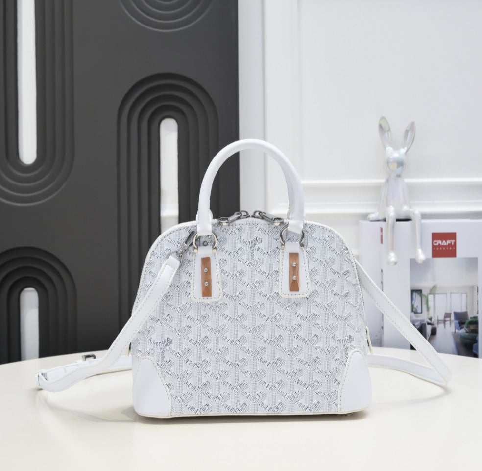1WA106B  Popular bag