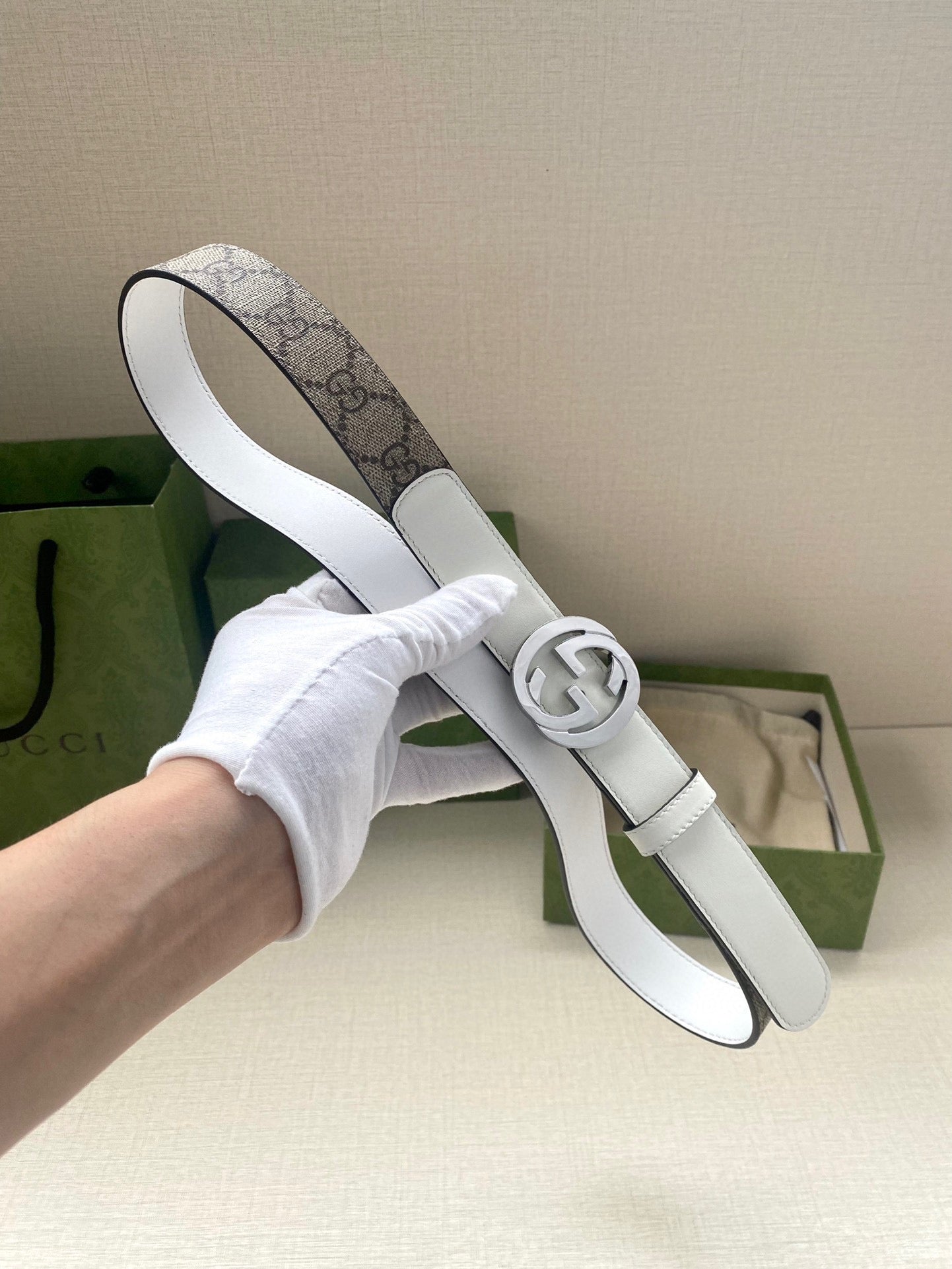 1WB152P Popular  High quality belt With full package