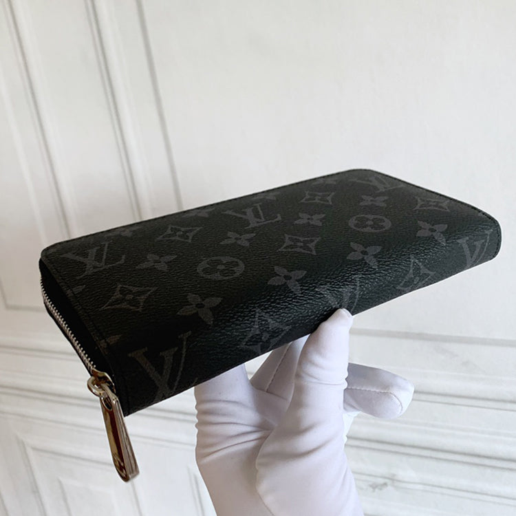 1E03B Popular leather wallets