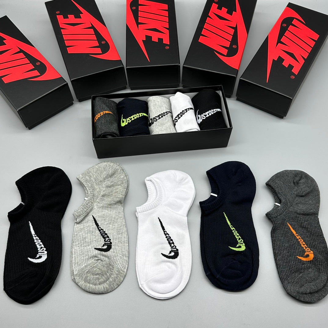 235QA48S Popular socks(5 pairs )