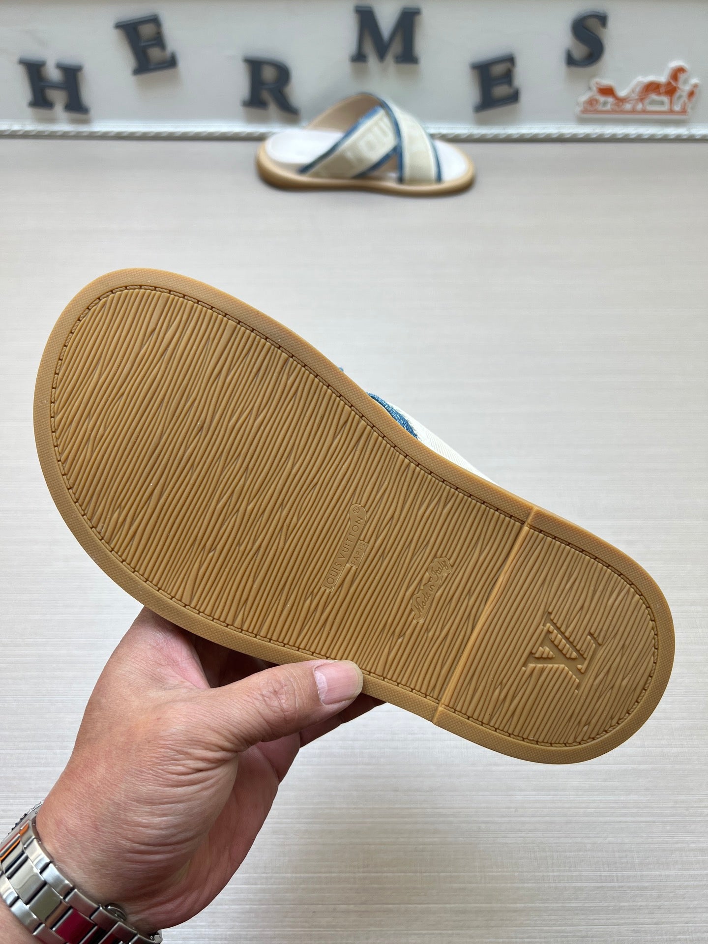 535ZE274Z Popular Slippers
