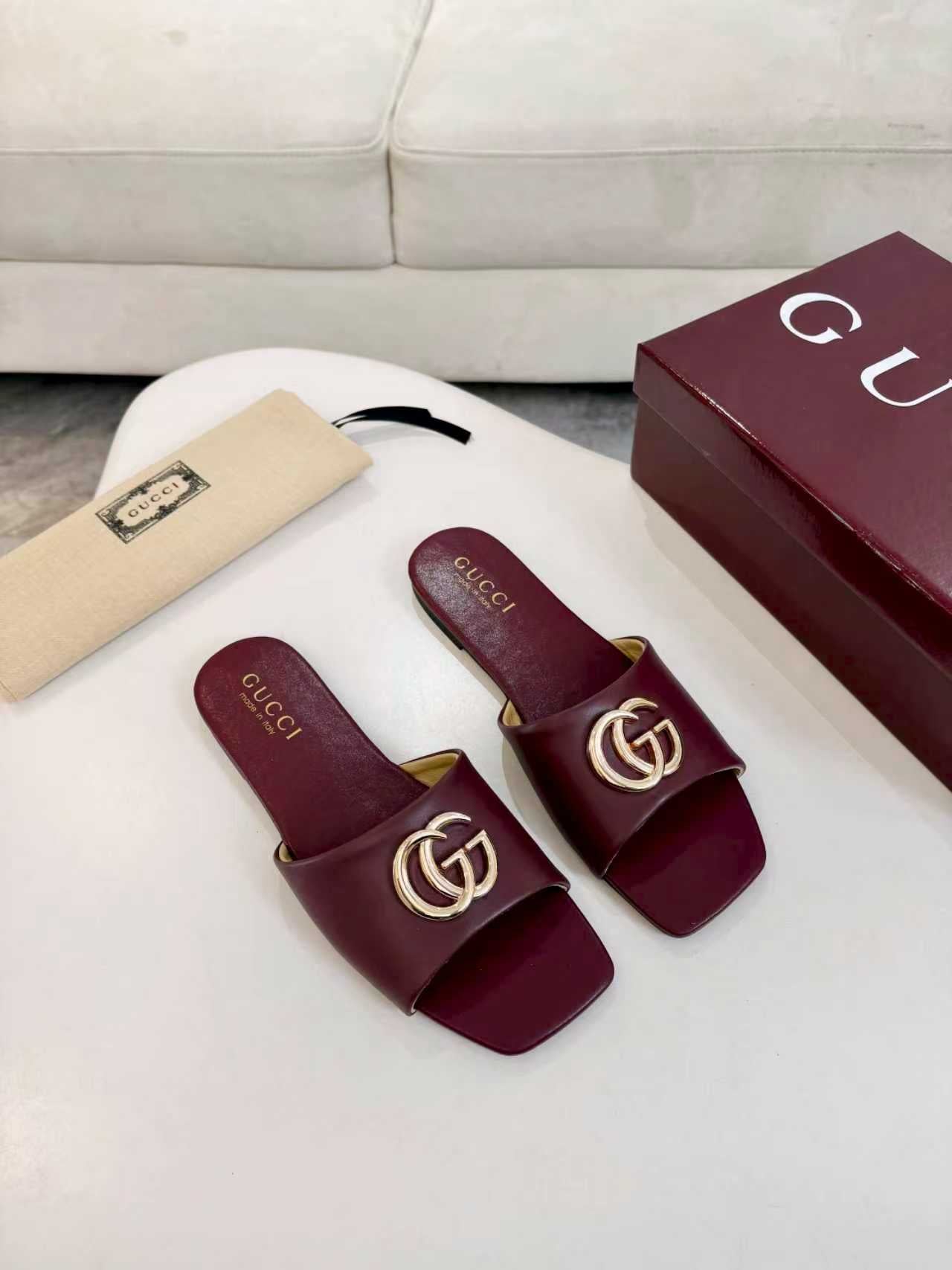 Z2P36B44 Popular high-quality leather Shoes
