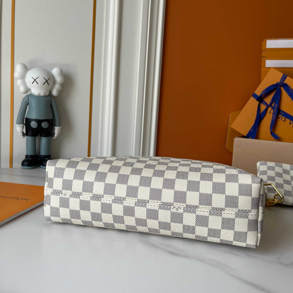 136NE2B Popular leather bag