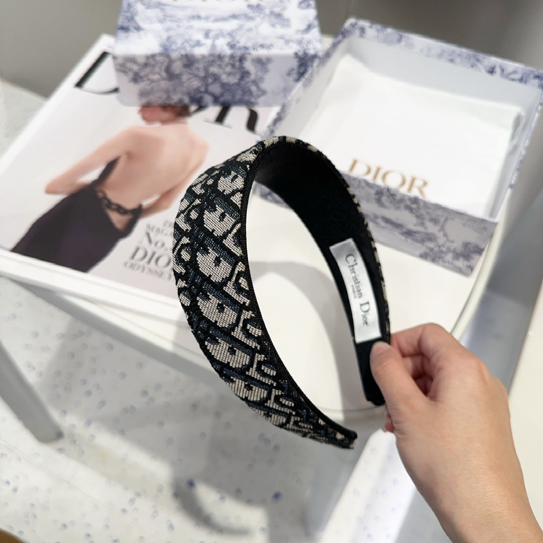 165RD71F  Popular hair ornament
