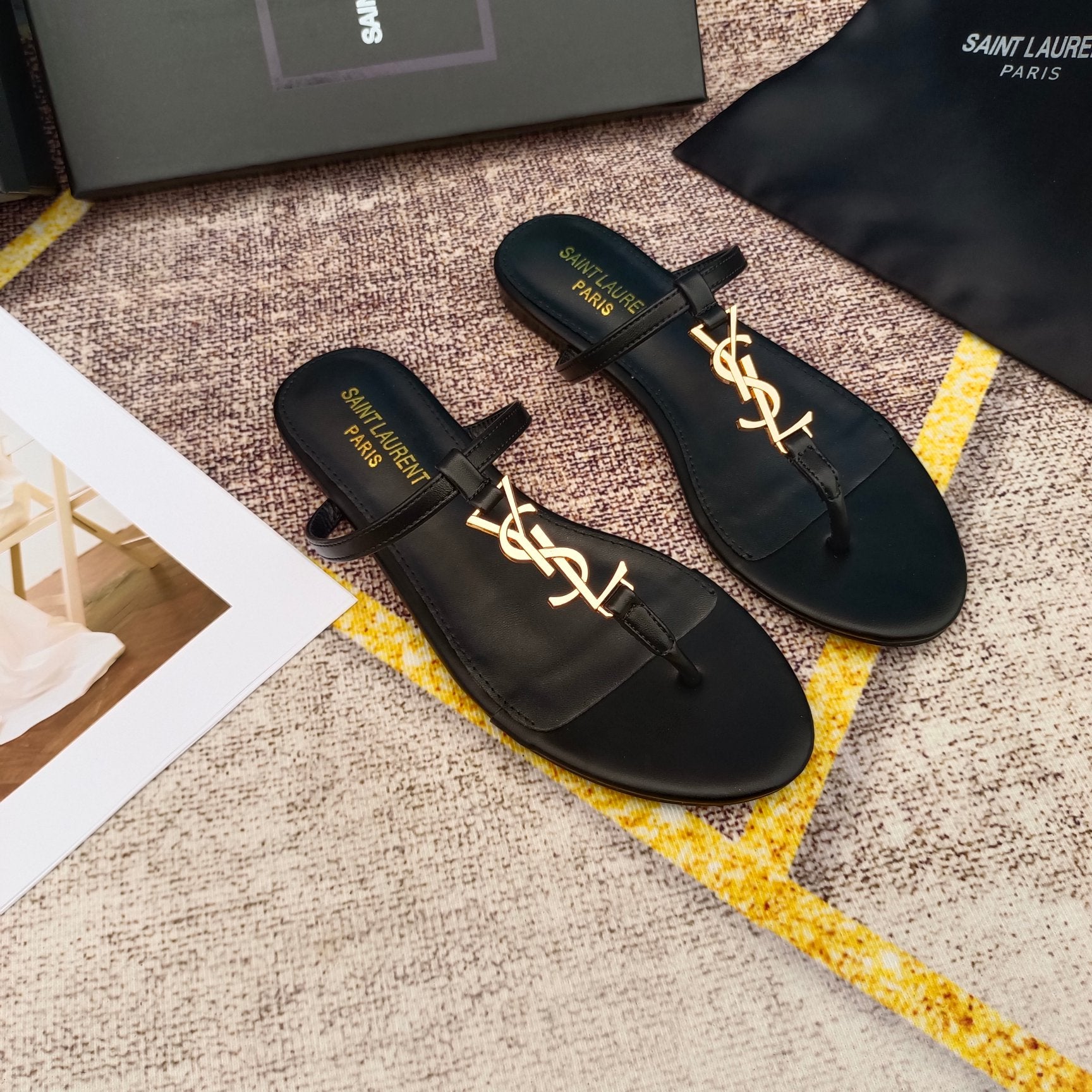 14SL44Z Popular sandals