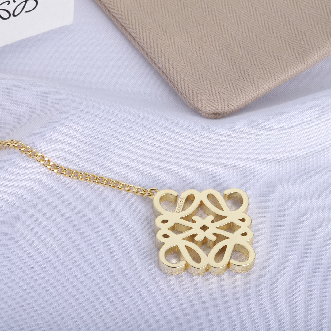 175RA37X Popular    Necklaces
